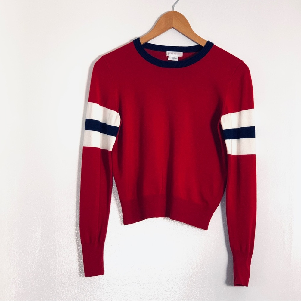 Cropped Red Sweater with Sleeve Color-block